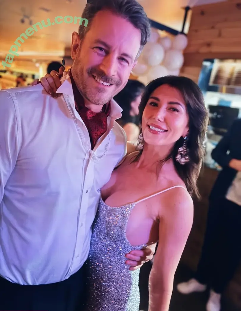 Jewel Staite nude photo #0658 (JewelStaite)