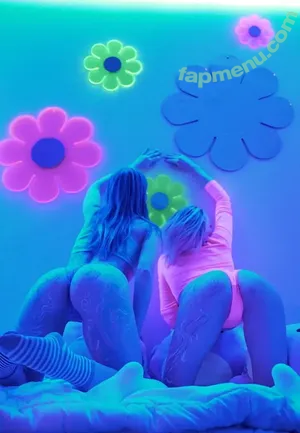 Jewelz Blu / Jewelzblu / jewelz_blu / onlyjewelzblu nude photo #0096