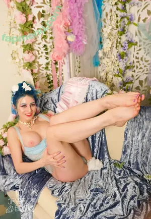 Jewelz Blu / Jewelzblu / jewelz_blu / onlyjewelzblu nude photo #0447