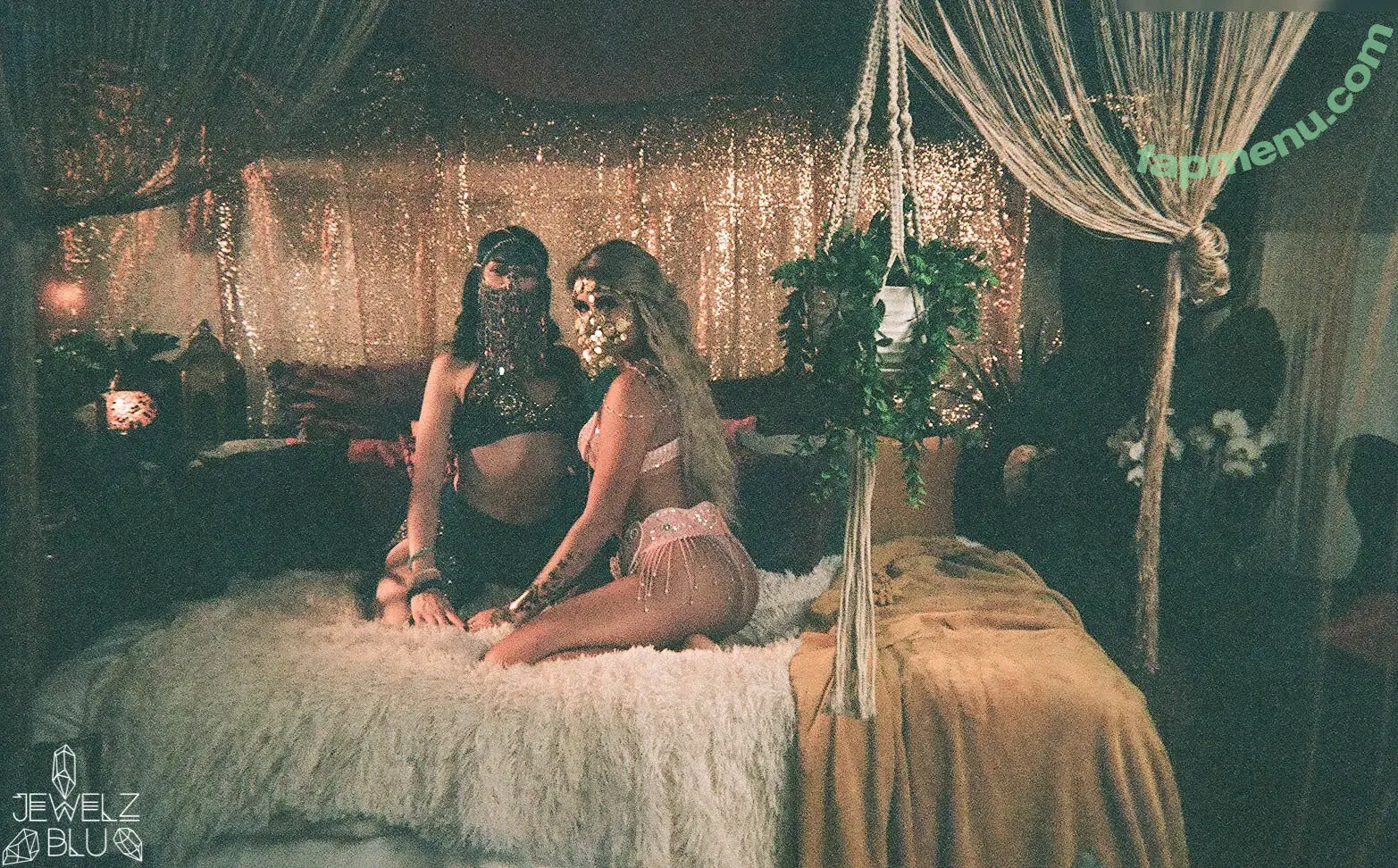 Jewelz Blu nude photo #0533 (Jewelzblu / jewelz_blu / onlyjewelzblu)