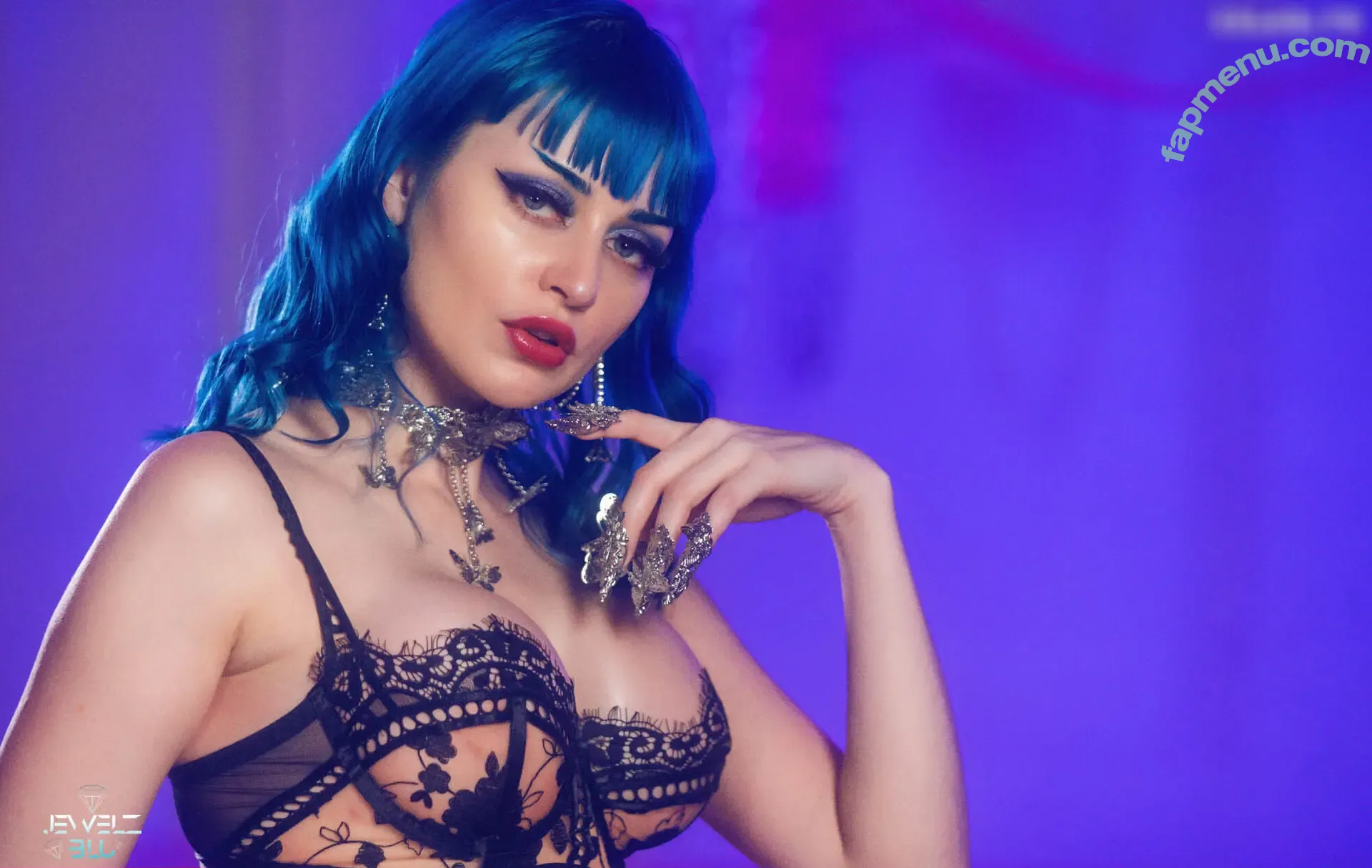 Jewelz Blu nude photo #0638 (Jewelzblu / jewelz_blu / onlyjewelzblu)