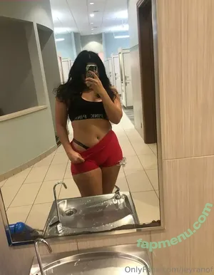 jeyranof / jeyranjaan nude photo #0018