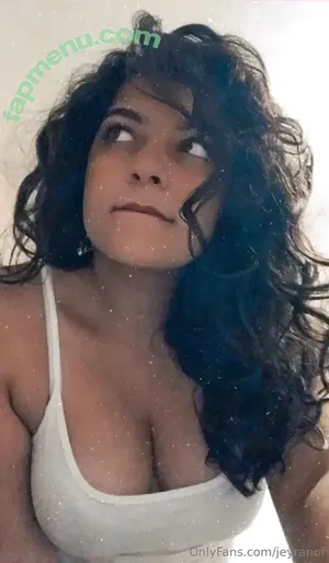 jeyranof / jeyranjaan nude photo #0029