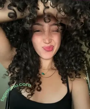jezabzllz / bzllz nude photo #0017