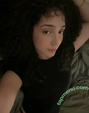 jezabzllz / bzllz nude photo #0054