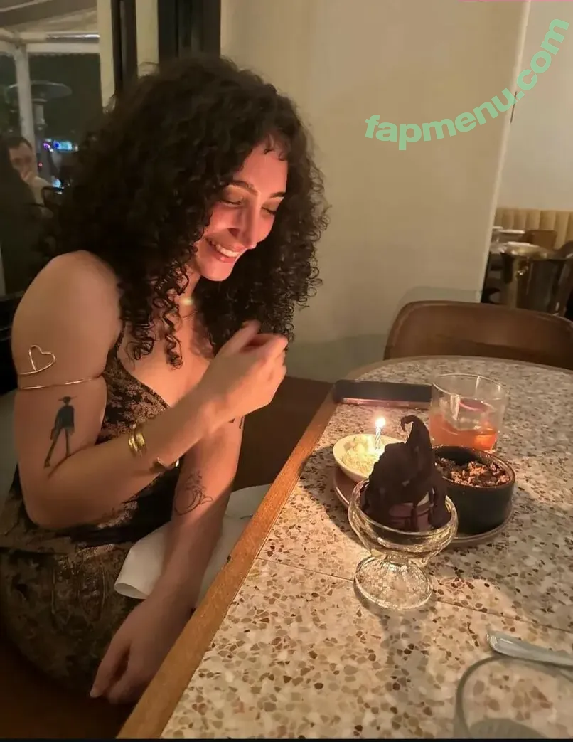 jezabzllz nude photo #0069 (bzllz)