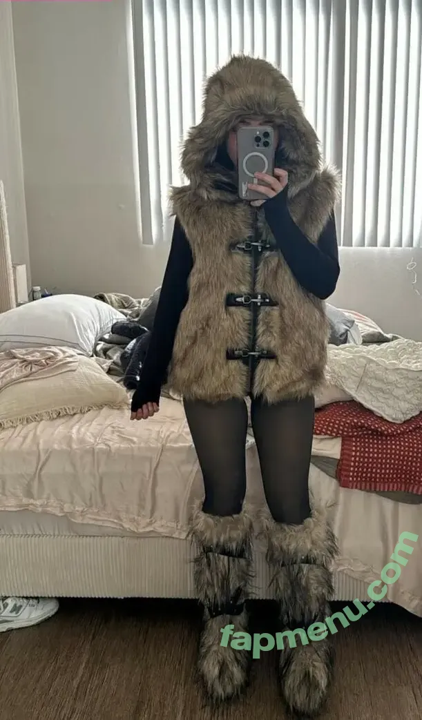 jezabzllz nude photo #0091 (bzllz)