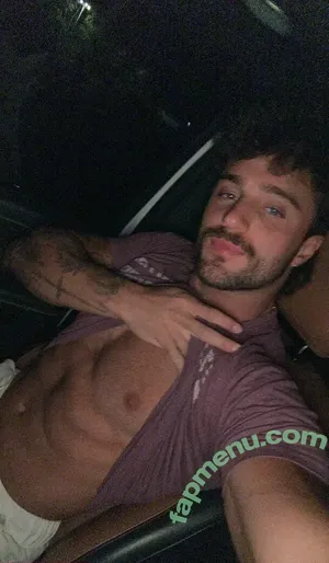 jfit98 / jt_thefiredog nude photo #0024