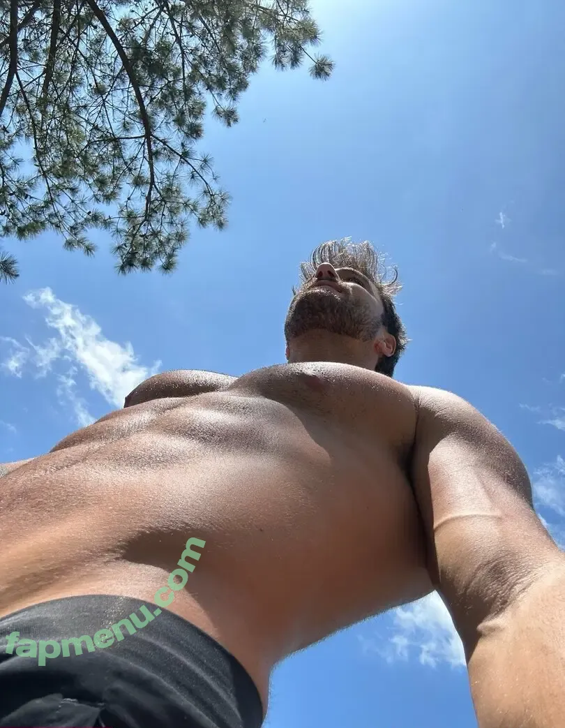 jfit98 nude photo #0027 (jt_thefiredog)