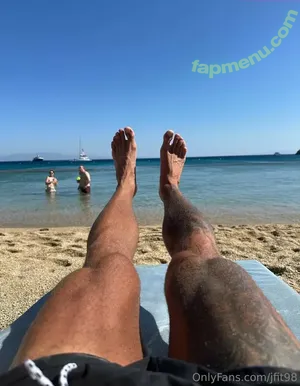 jfit98 / jt_thefiredog nude photo #0017