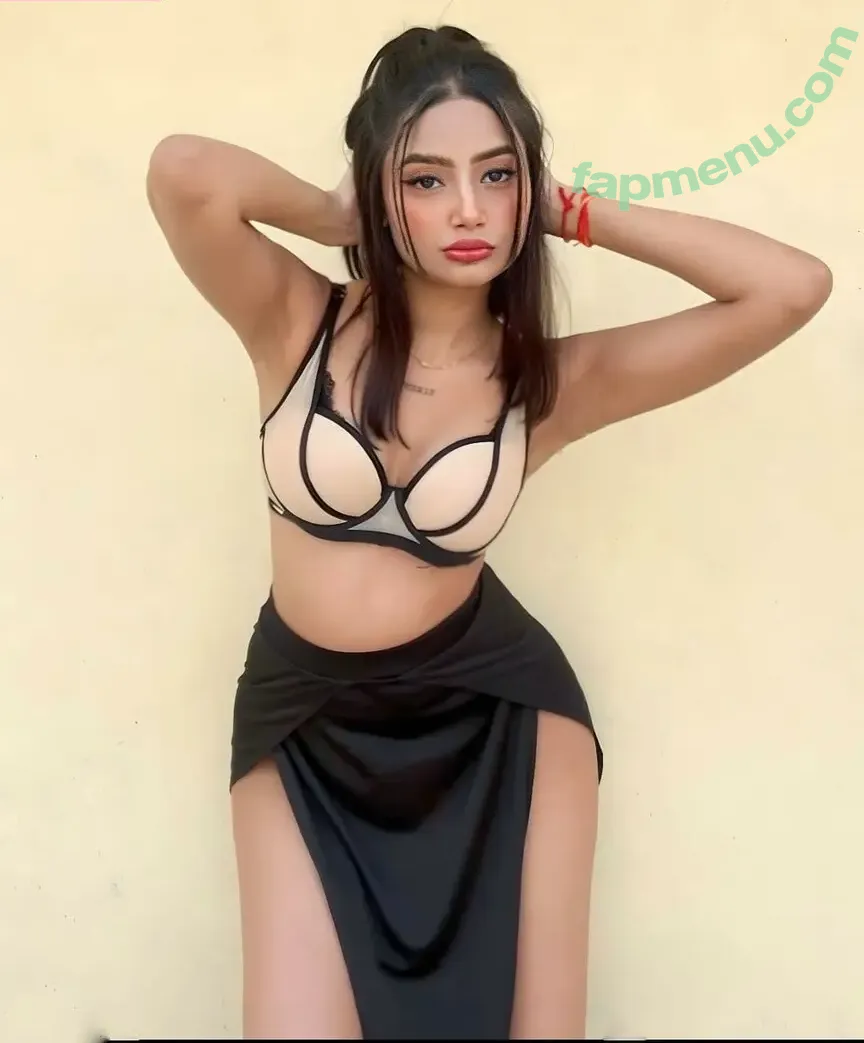 Jiaacam nude photo #0028 (Jiaacam)
