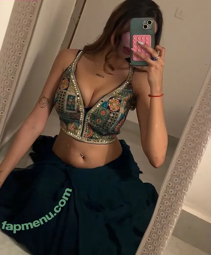 Jiaacam nude photo #0043 (Jiaacam)