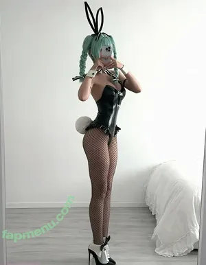  nude photo #0004