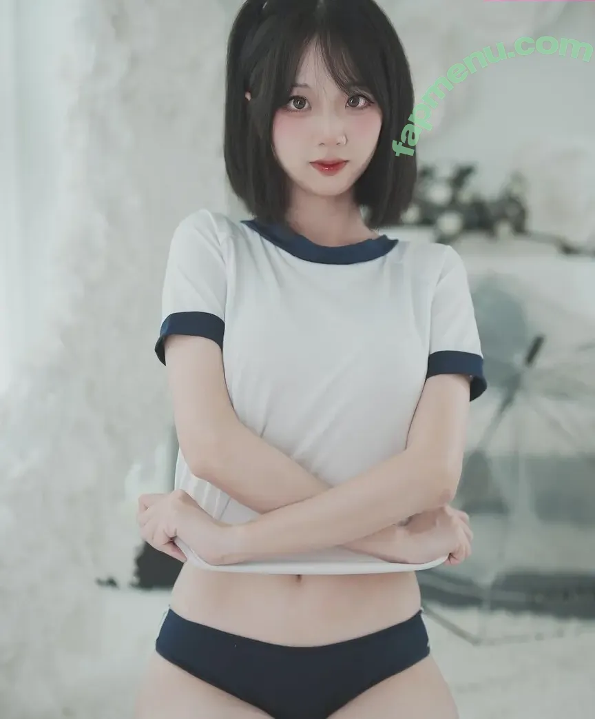 jiajiiia nude photo #0010 (Jia Jia / JiaJia0749)