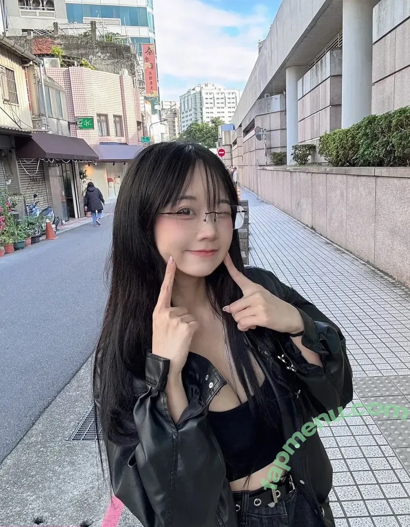 jiajiiia nude photo #0039 (Jia Jia / JiaJia0749)