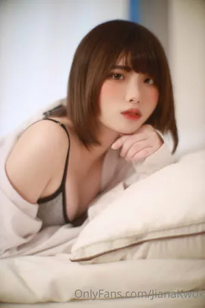 Jianakwok nude photo #0037