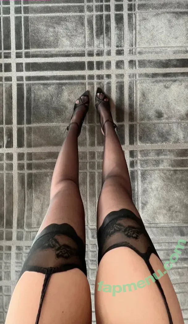 jiee_wen nude photo #0742 (jiee_wen)