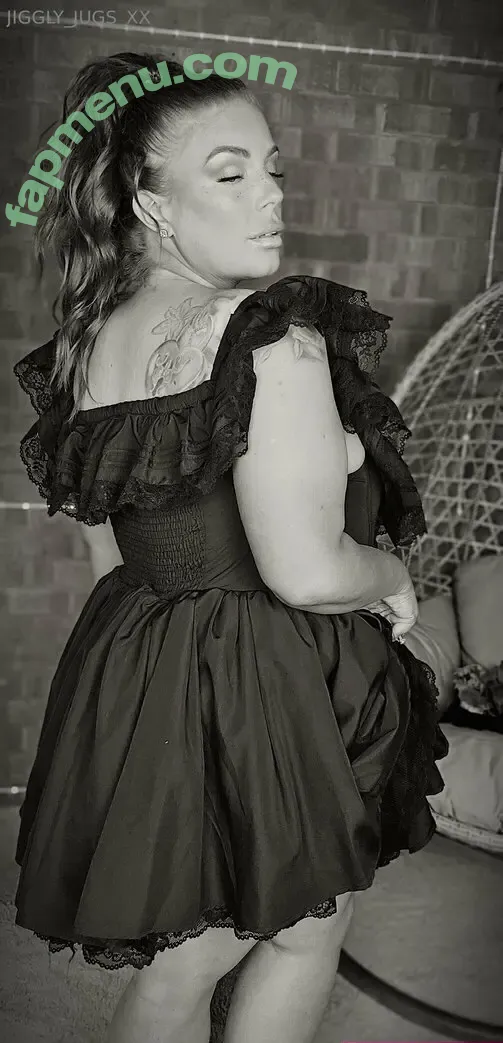 jiggly_jugs_xx nude photo #0068 (jiggly_jugsxx)