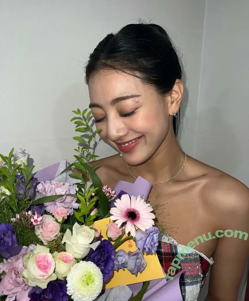 Jihyo nude photo #0082 (Park Ji-hyo / TWICE / _zyozyo / 박지효)