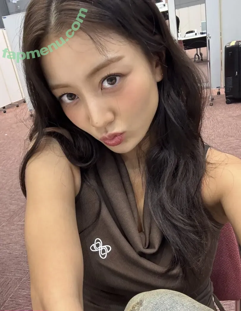 Jihyo nude photo #0430 (Park Ji-hyo / TWICE / _zyozyo / 박지효)