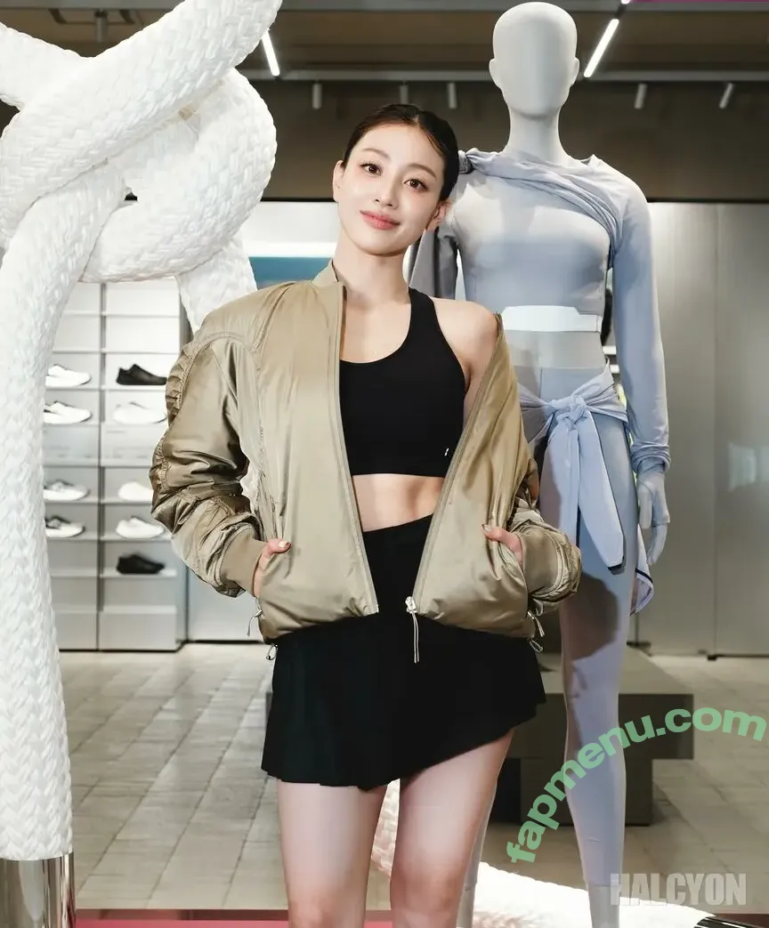 Jihyo nude photo #0663 (Park Ji-hyo / TWICE / _zyozyo / 박지효)