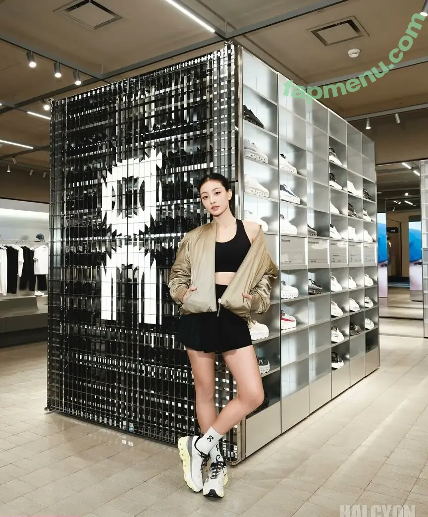 Jihyo nude photo #0665 (Park Ji-hyo / TWICE / _zyozyo / 박지효)