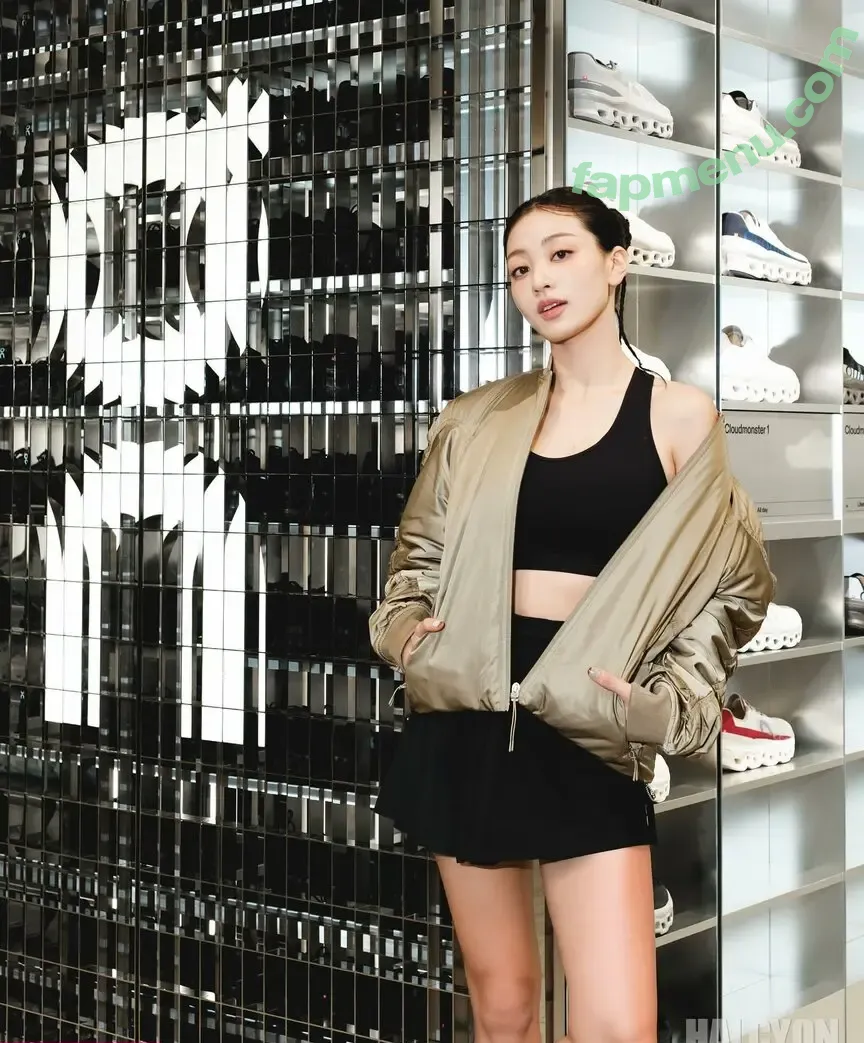 Jihyo nude photo #0666 (Park Ji-hyo / TWICE / _zyozyo / 박지효)