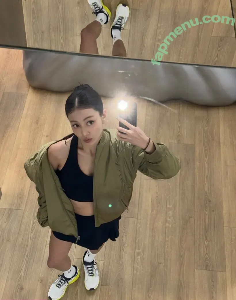 Jihyo nude photo #0670 (Park Ji-hyo / TWICE / _zyozyo / 박지효)