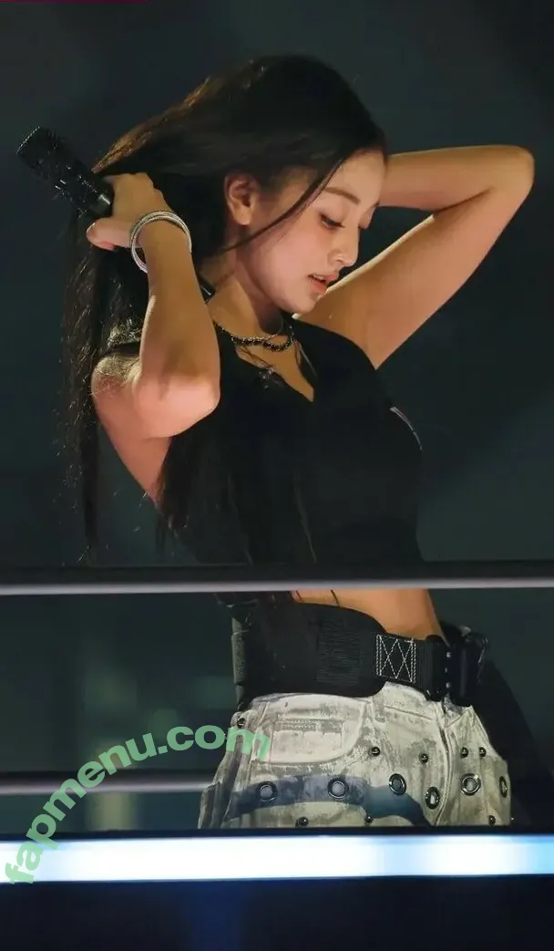 Jihyo nude photo #0755 (TWICE / _zyozyo)