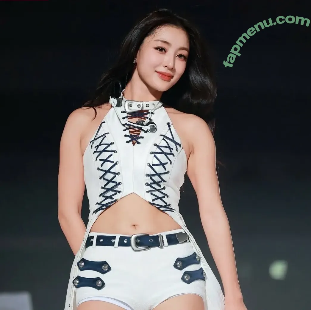 Jihyo nude photo #0770 (TWICE / _zyozyo)