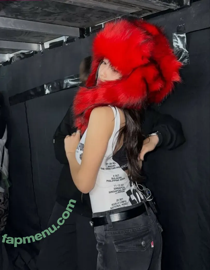 Jihyo nude photo #0786 (TWICE / _zyozyo)