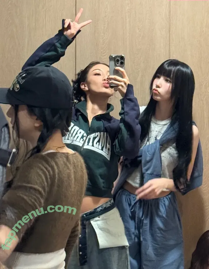 Jihyo nude photo #0824 (TWICE / _zyozyo)