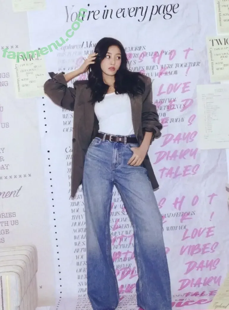 Jihyo nude photo #0830 (TWICE / _zyozyo)