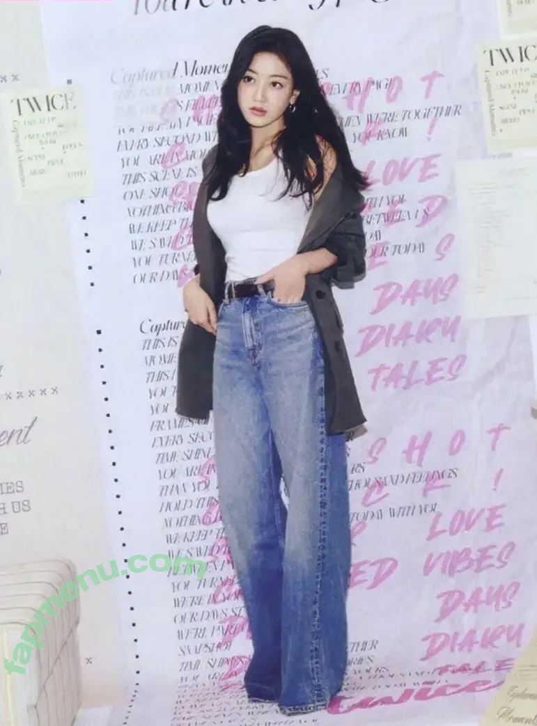 Jihyo nude photo #0831 (TWICE / _zyozyo)