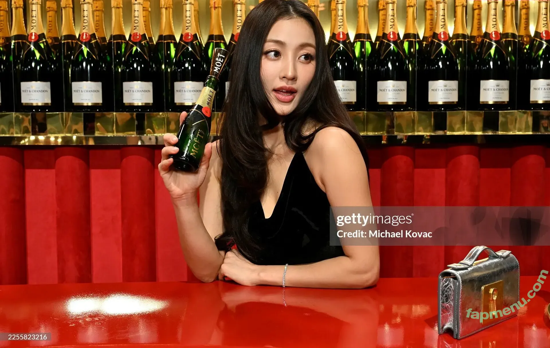 Jihyo nude photo #0856 (TWICE / _zyozyo)