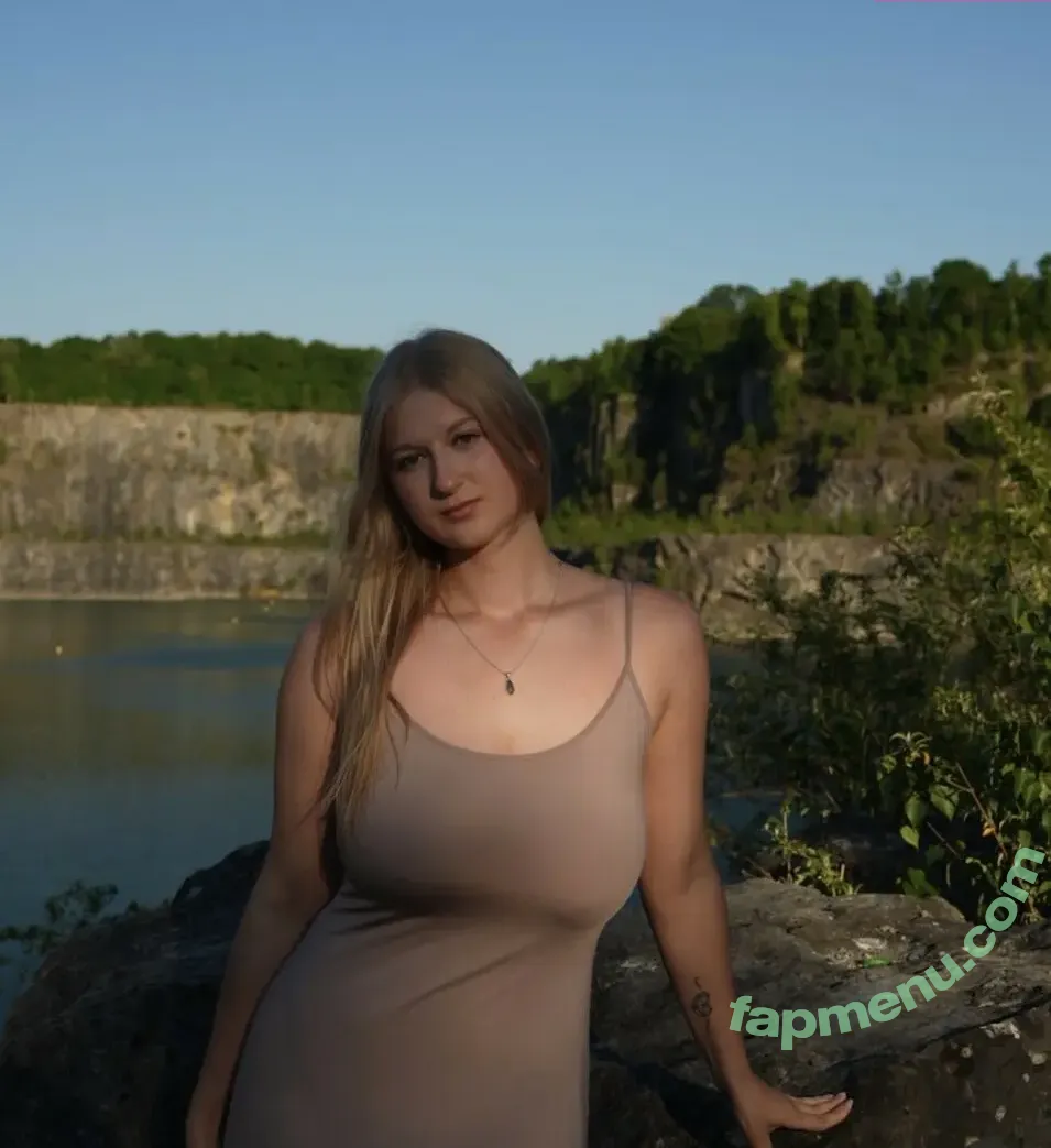 jikke_vdbx nude photo #0007 (584753618 / backmommy)