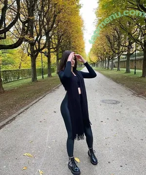  nude photo #0007