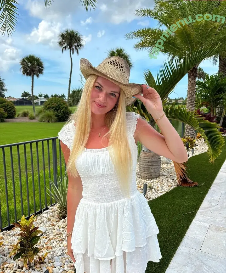 Jillian Grenn nude photo #0015 (jill.grenn)
