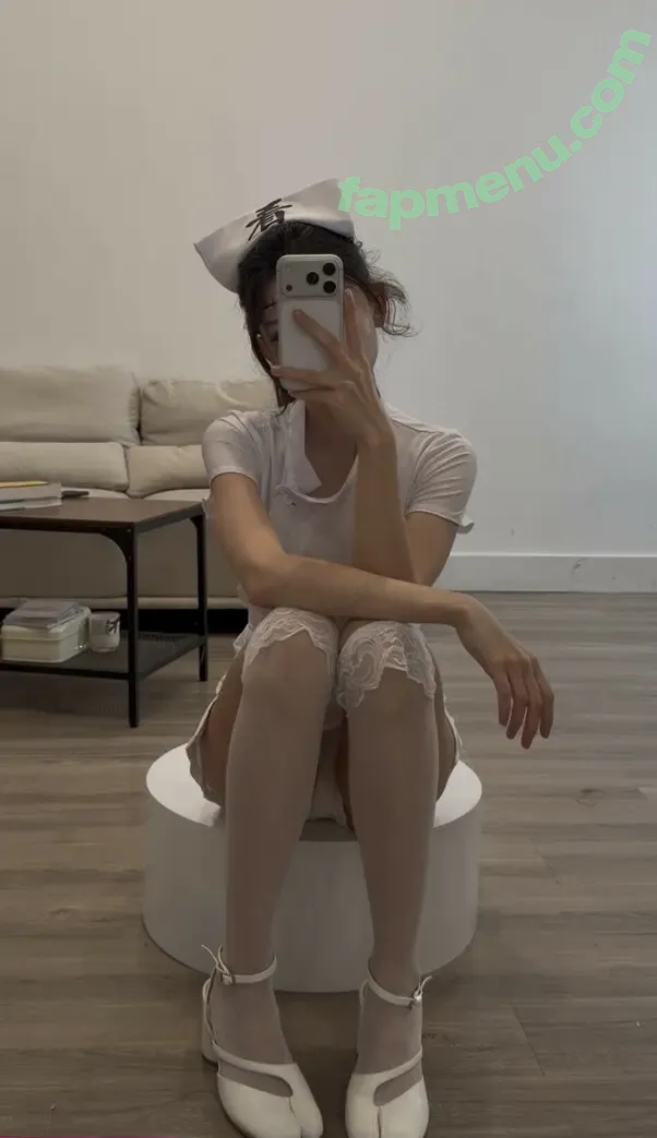 Jillynozomi nude photo #1057 (Jillynozomi)