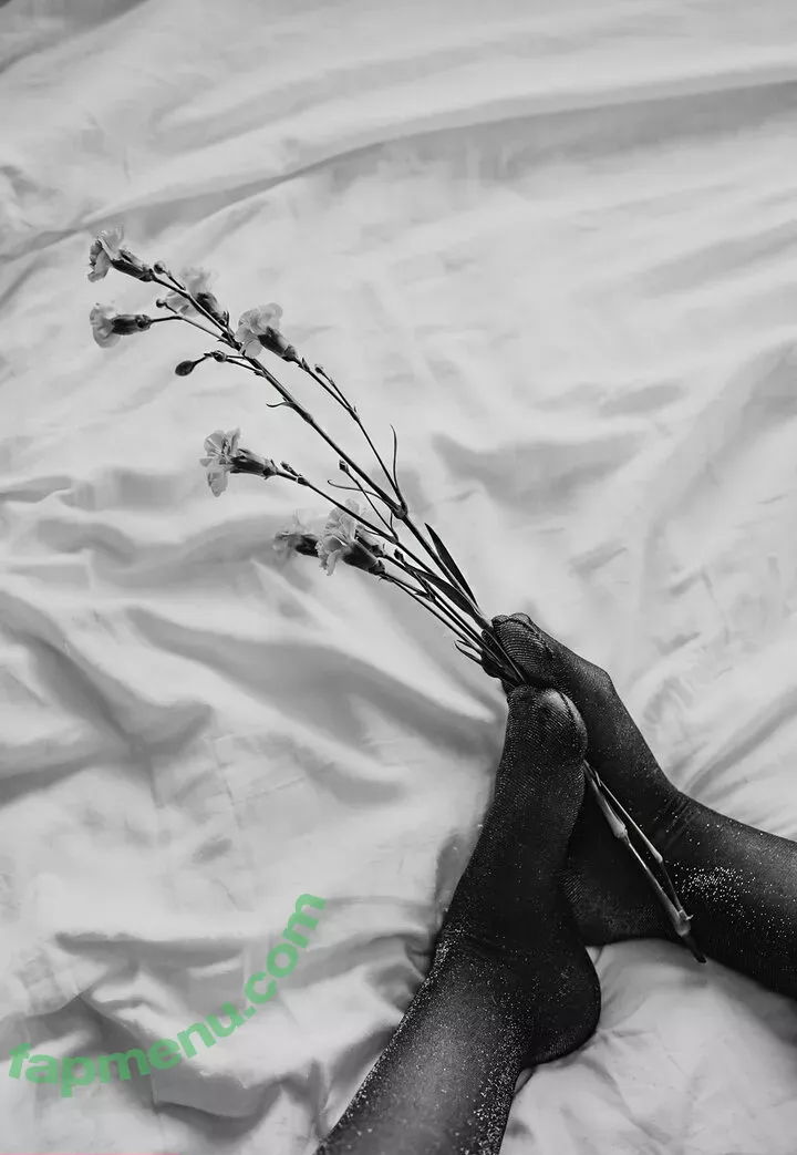 jinadaisy nude photo #0110 (jinidavis)