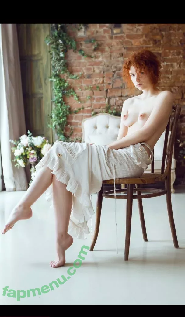 jinadaisy nude photo #0308 (jinidavis)