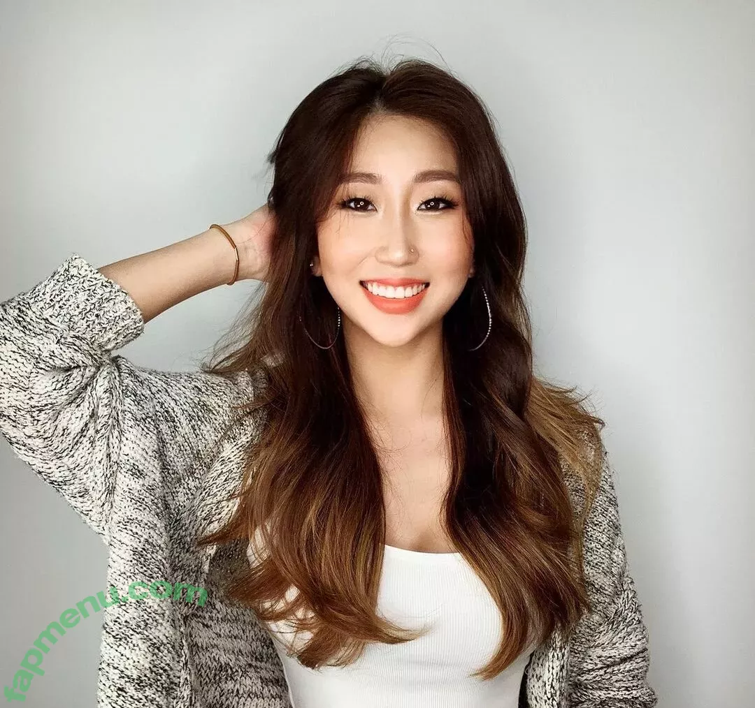 Jinnnyk nude photo #0008 (Jinnnyk)
