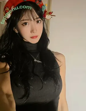 jinnytty / yyj0728 nude photo #0658