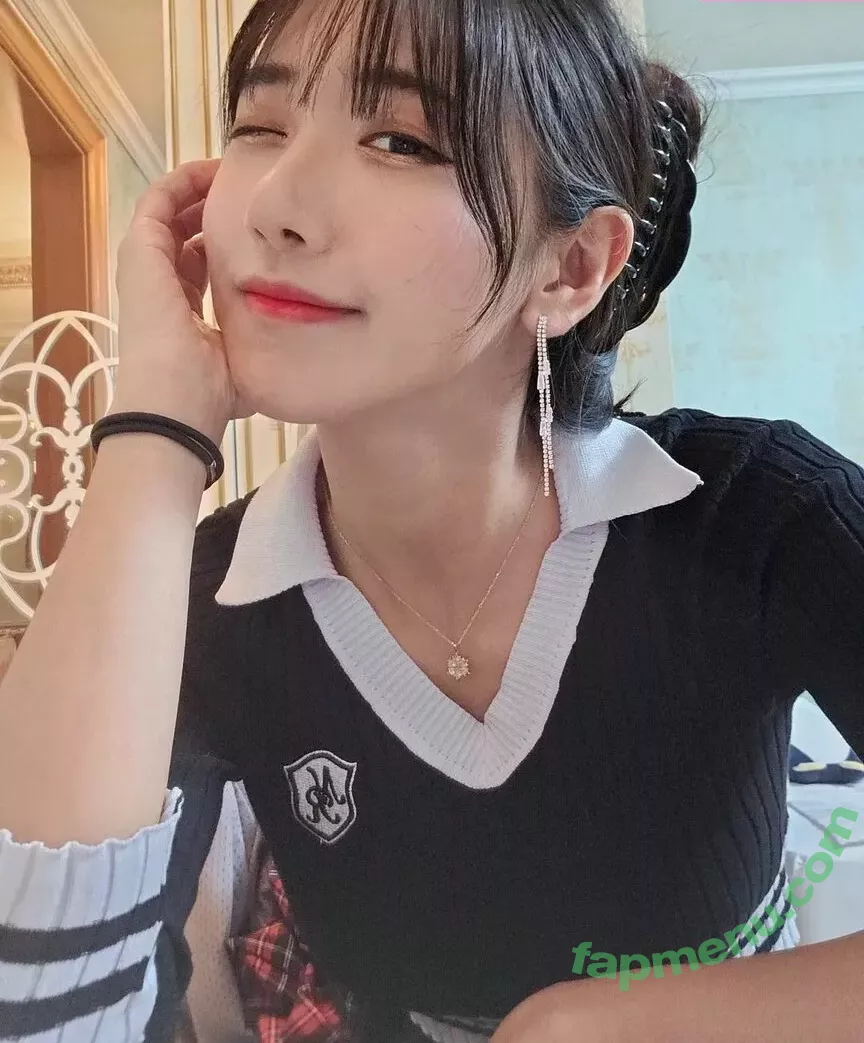 jinnytty nude photo #0019 (yyj0728)