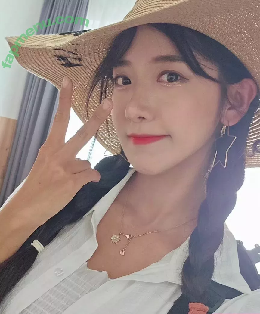 jinnytty nude photo #0066 (yyj0728)