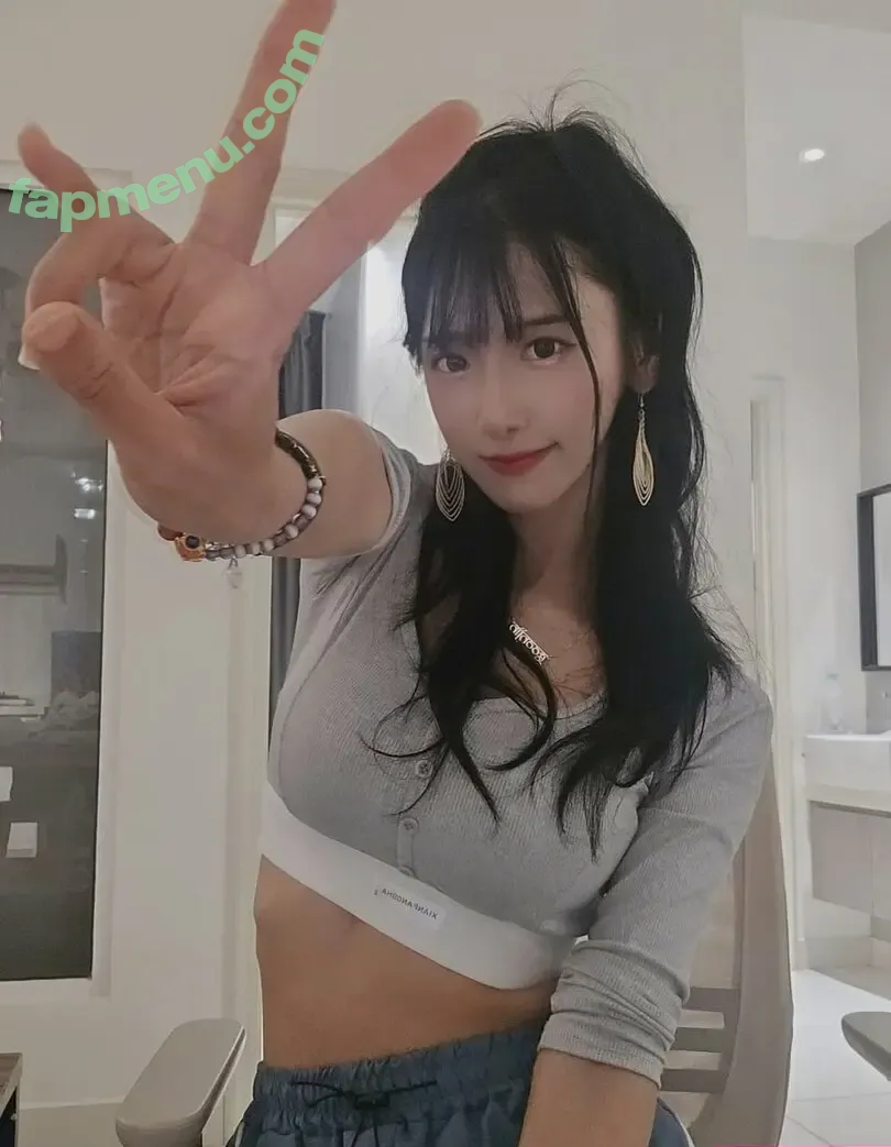 jinnytty nude photo #0605 (yyj0728)