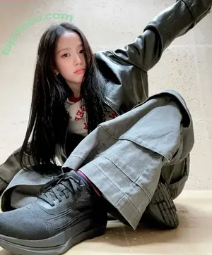 Jisoo / BLACKPINK / qenshizu / sooyaaa__ nude photo #0808