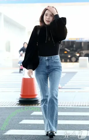 Jisoo / BLACKPINK / qenshizu / sooyaaa__ nude photo #0919