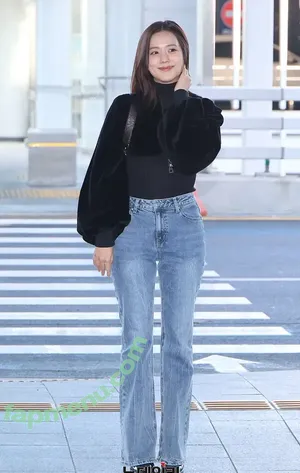 Jisoo / BLACKPINK / qenshizu / sooyaaa__ nude photo #0927