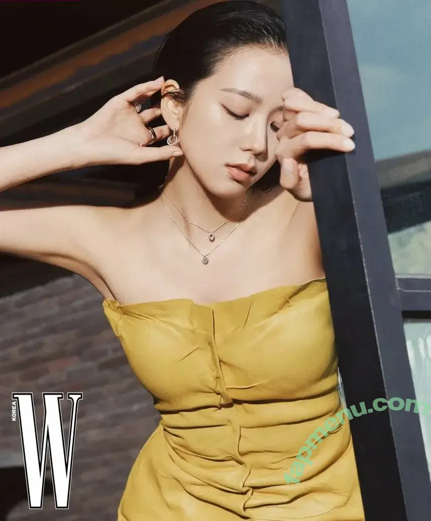 Jisoo nude photo #0547 (BLACKPINK / qenshizu / sooyaaa__)